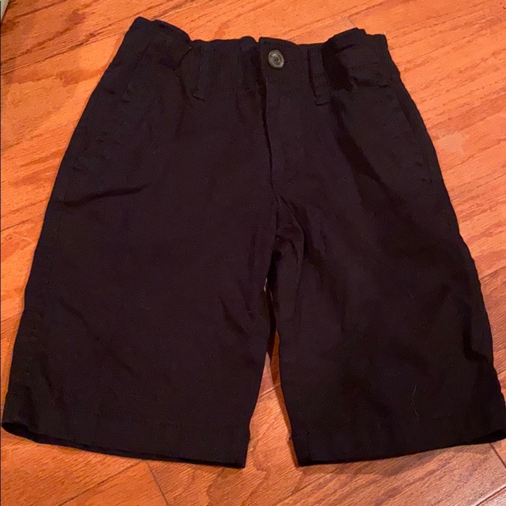 Boys Black Dress Shorts Size 10, only worn twice.